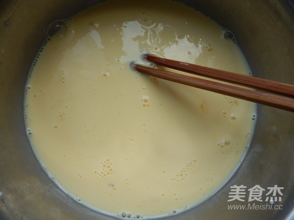 芒果班戟的做法步骤:3