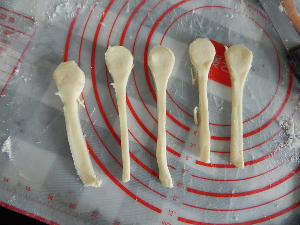 婴儿辅食-勺子磨牙棒的做法步骤:10