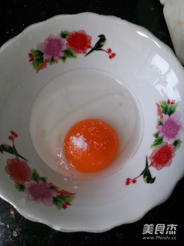 菌菇肉丝彩色蛋炒饭的做法步骤:2