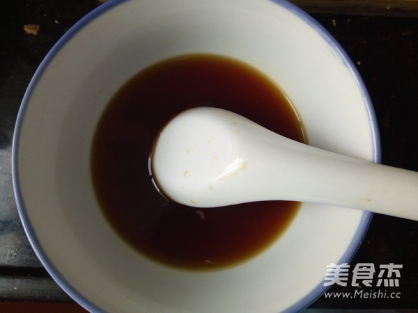 鱼香肉丝的做法步骤:4