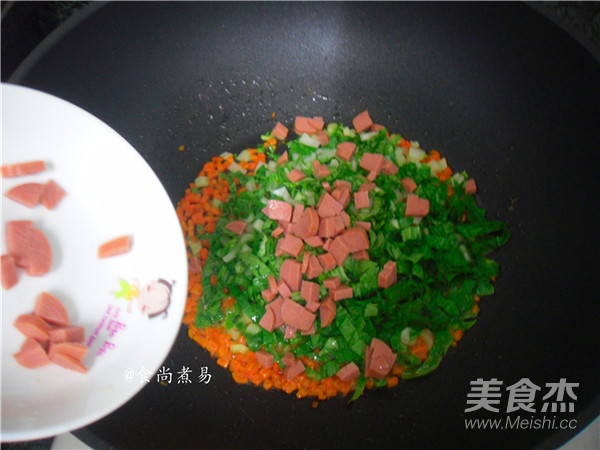 香菇酱鸡蛋炒饭的做法步骤:3