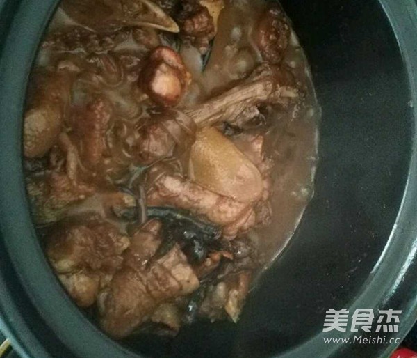 小鸡炖蘑菇的做法步骤:8