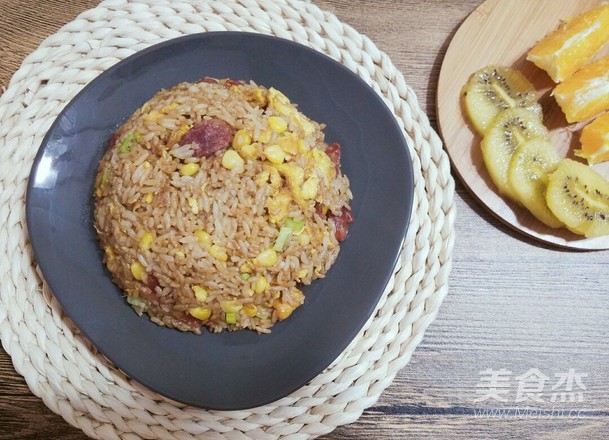 香肠酱油炒饭的做法步骤：6