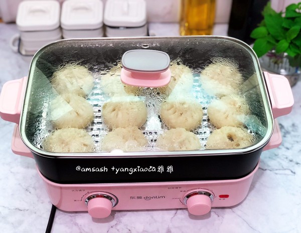 黑木耳肉包子的做法步骤:14