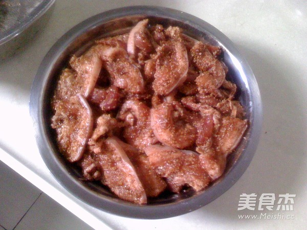 土豆粉蒸肉的做法步骤：6