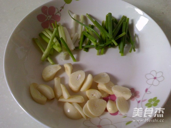 菌菇大白菜的做法步骤:3