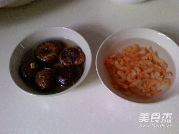 干蒸烧卖的做法步骤:2