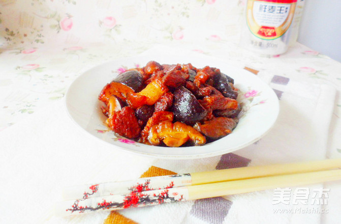 香菇烧肉的做法步骤：6