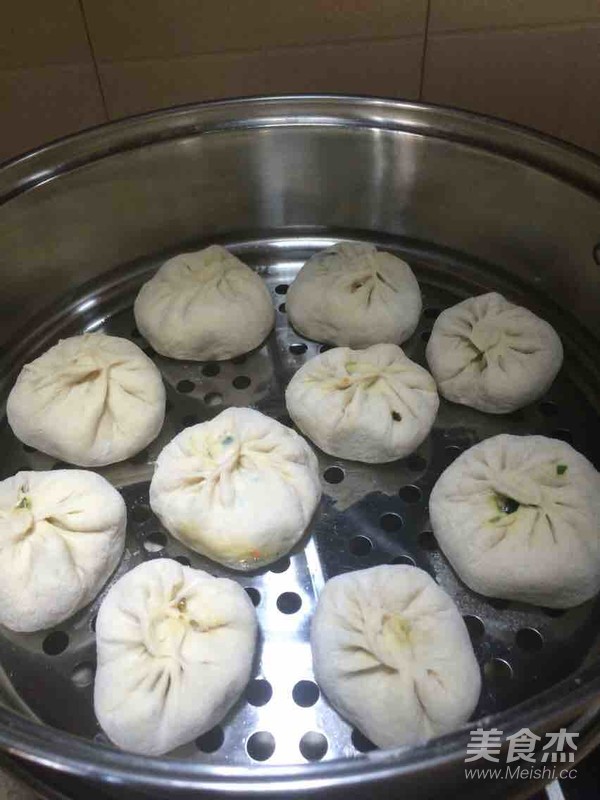 素三鲜包子的做法步骤:12