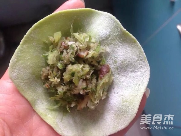 三色蛤蜊饺的做法步骤：11