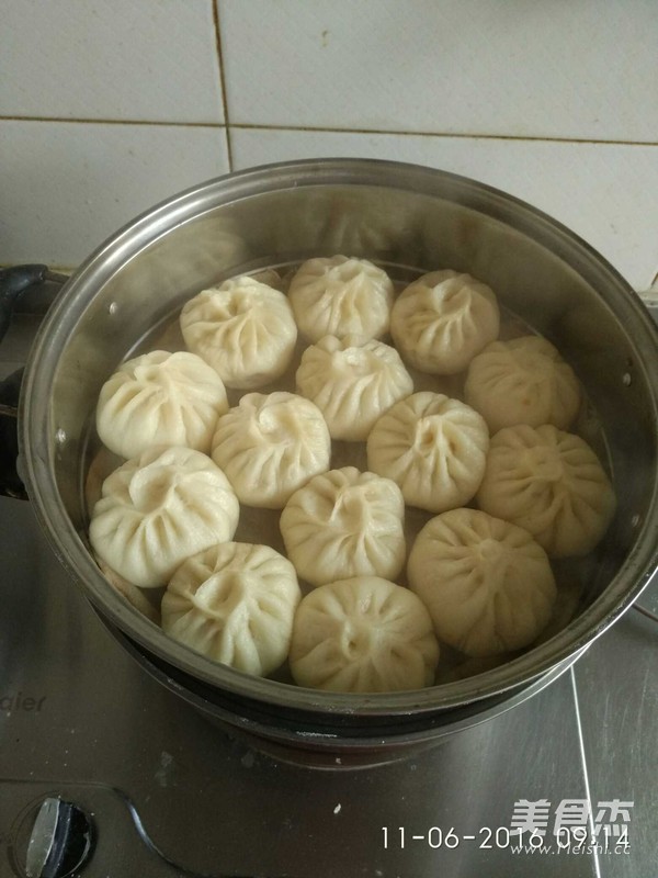 自发面手工包子的做法步骤:12