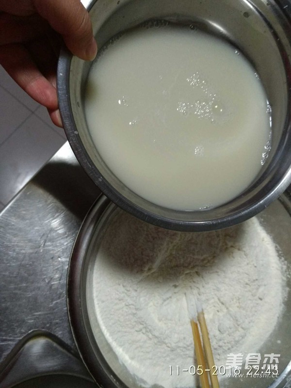 自发面手工包子的做法步骤:2