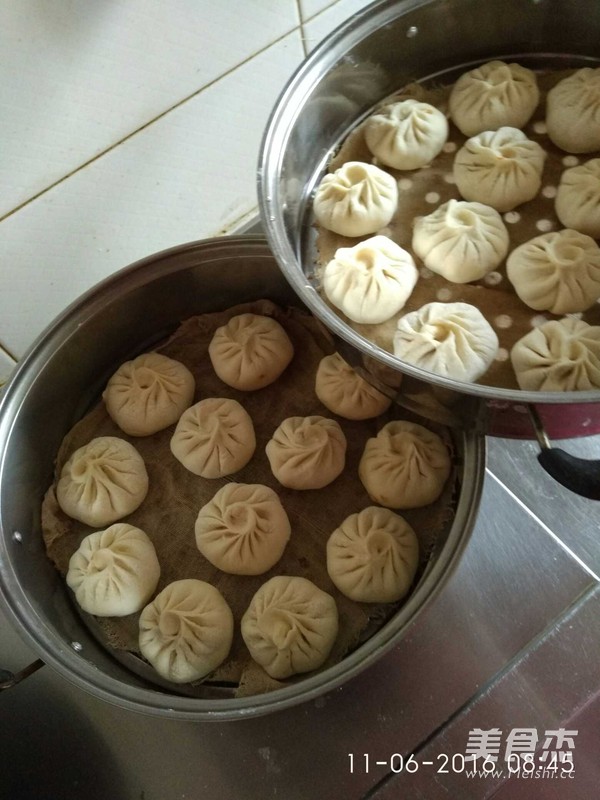 自发面手工包子的做法步骤:10