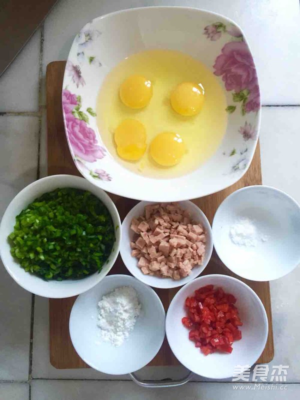 韭菜鸡蛋饼的做法步骤:2