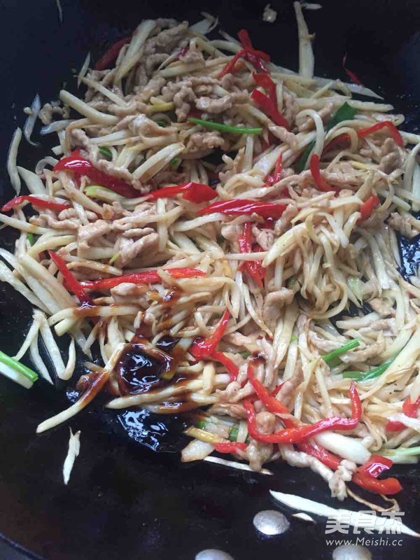 茭白炒肉丝的做法步骤:7