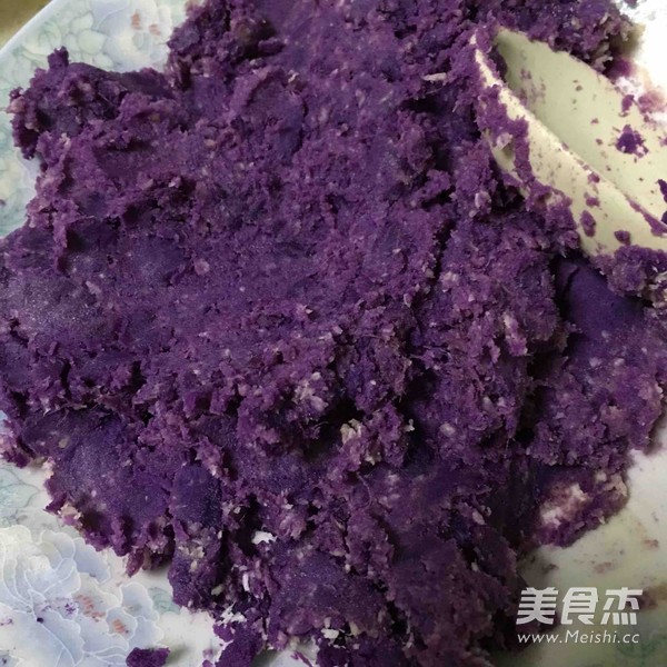 南瓜面包(紫薯椰蓉馅)的做法步骤:2