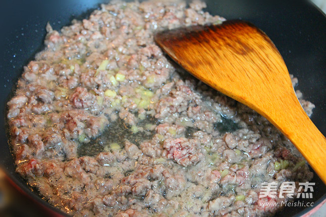 老坛酸菜牛肉风味酱拌面的做法步骤：13