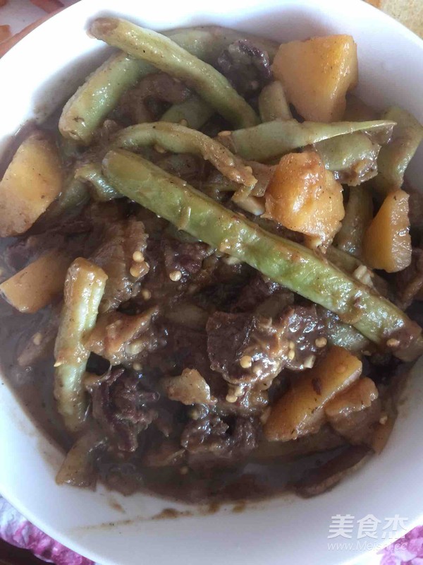 土豆茄子炖豆角的做法步骤:4