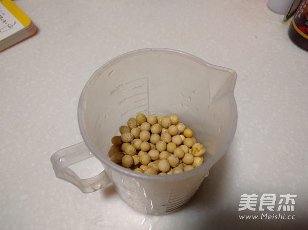 倍浓红枣豆浆的做法步骤：1