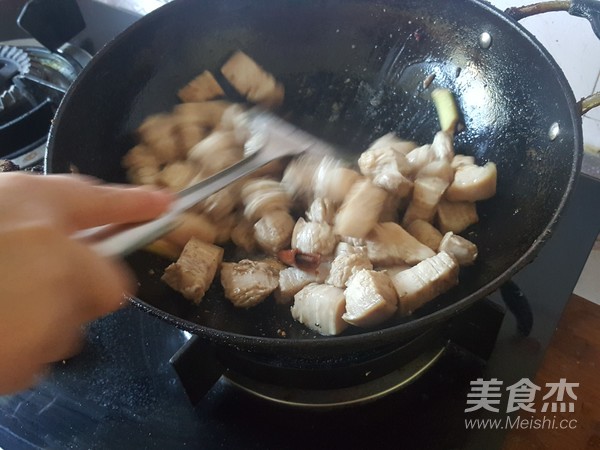 红烧肉的做法步骤：1
