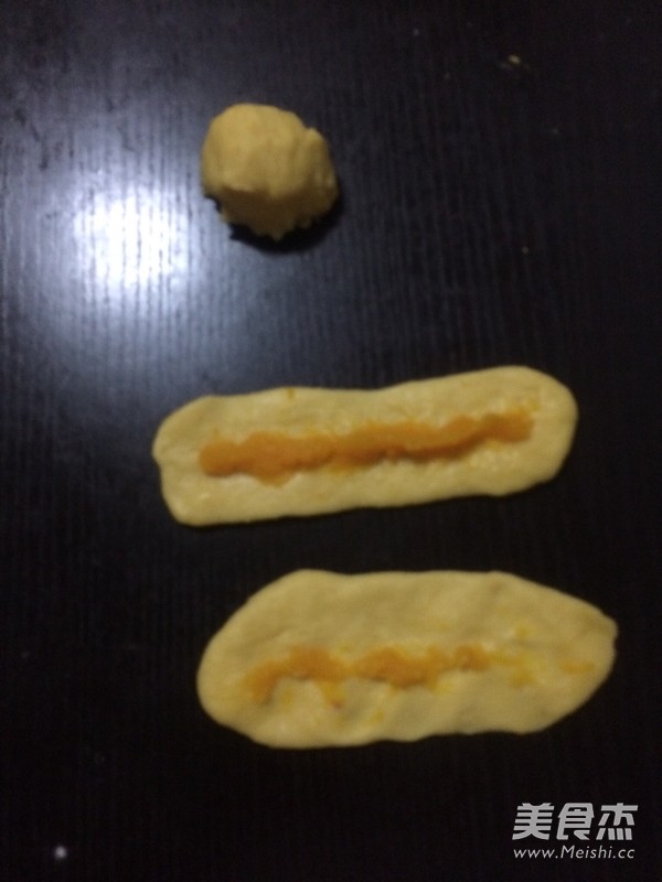 南瓜营养面包的做法步骤:4