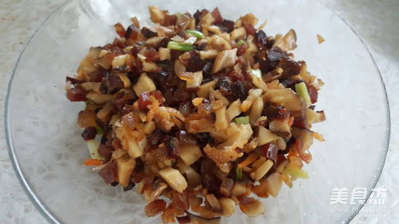 全好评之腊味煲仔饭的做法步骤:5