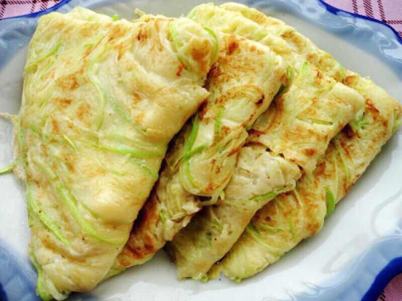 茭瓜鸡蛋饼的做法步骤:7