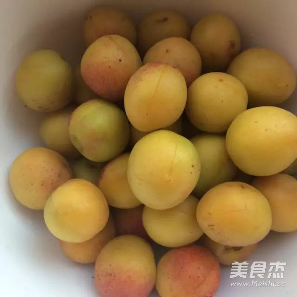 杏果酱的做法步骤：1