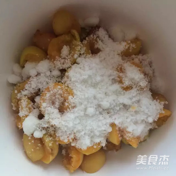 杏果酱的做法步骤：2