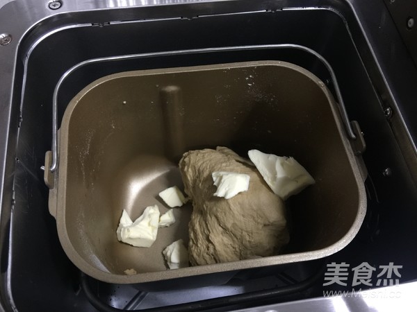 咖啡软欧,刻画着古老的痕迹的做法步骤:2