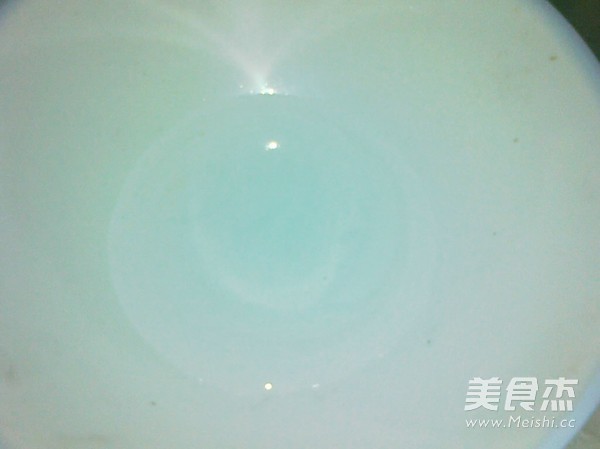 水煮汤圆的做法步骤：1