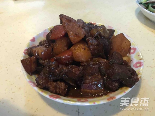 土豆红烧肉的做法步骤：8