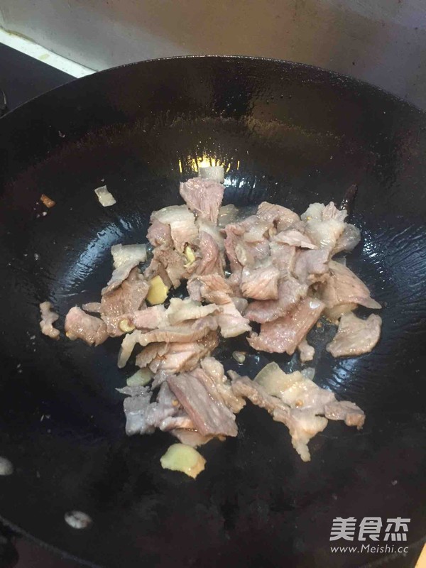 酸菜白肉的做法步骤:8