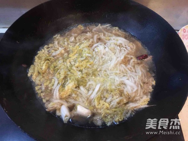 酸菜白肉的做法步骤:11