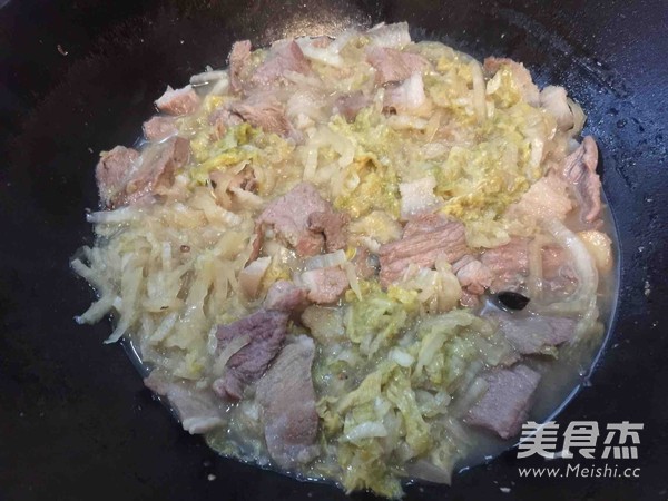 酸菜白肉的做法步骤:12