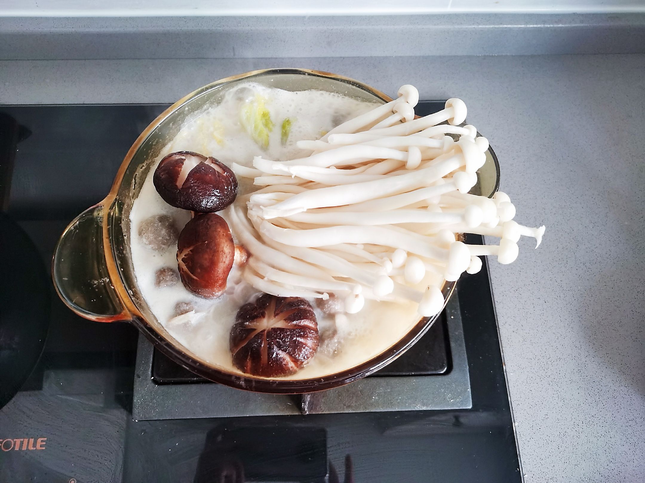 汤鲜味美的豆浆火锅的做法步骤:10