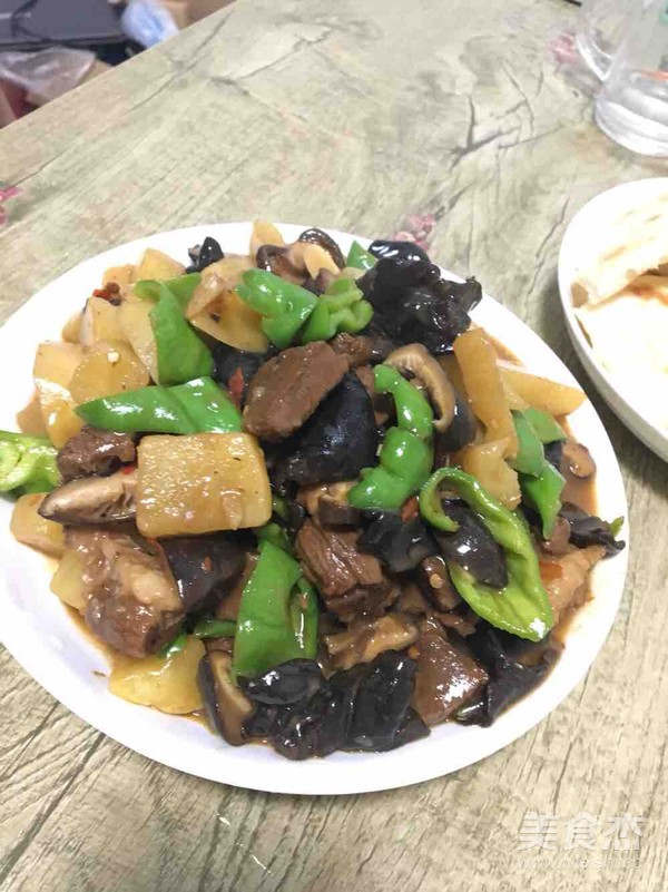 土豆烧牛肉的做法步骤：9