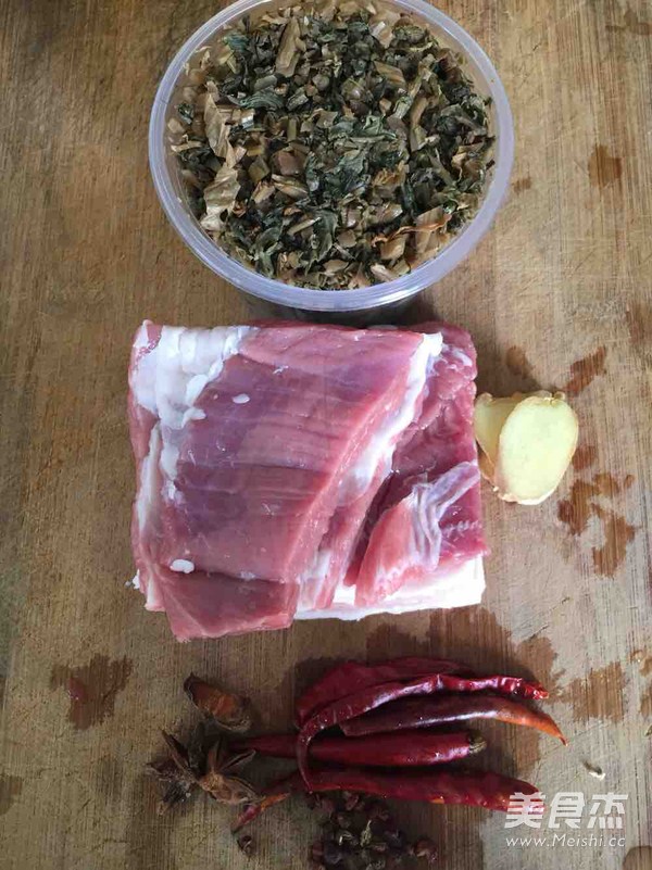 梅菜扣肉的做法步骤：10