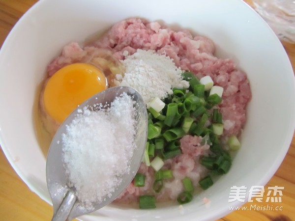 四川红油抄手的做法步骤:3