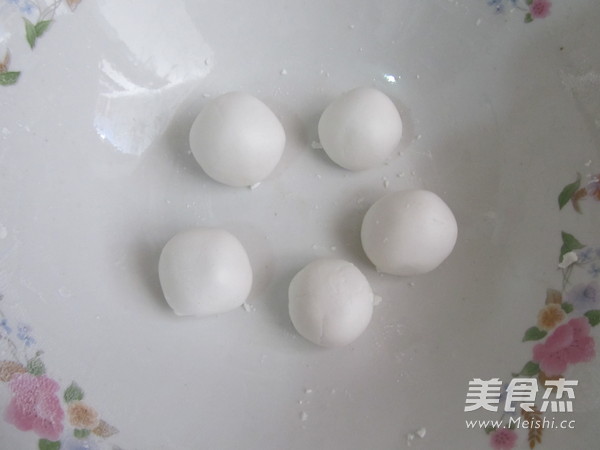 四川糖油果子的做法步骤:4