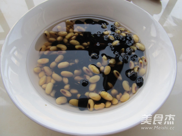 双豆豆浆的做法步骤：2