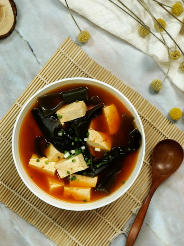 海带豆腐汤的做法步骤：4