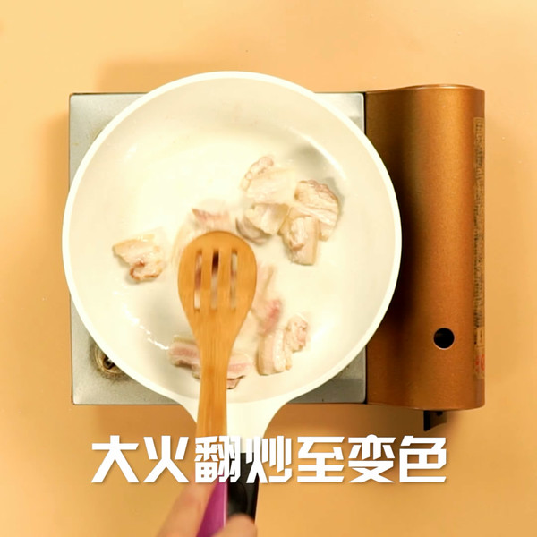 炒藕片的做法步骤：3