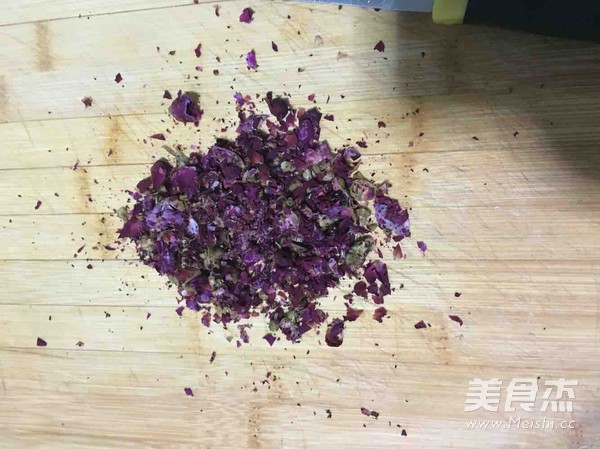 玫瑰红豆包的做法步骤:3