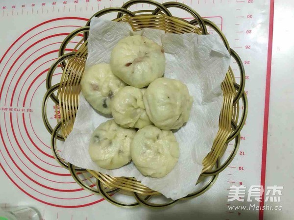 玫瑰红豆包的做法步骤:12