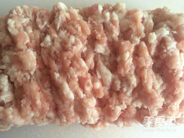 梅干菜肉包子的做法步骤:4