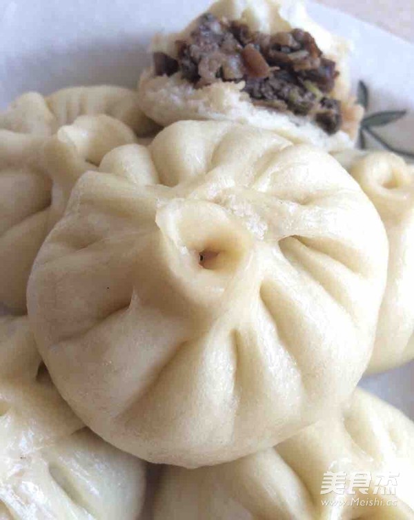 梅干菜肉包子的做法步骤:17