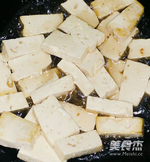 小白菜豆腐汤的做法步骤：3