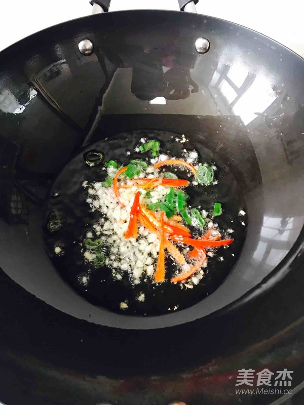 家常鱼香肉丝的做法步骤:5