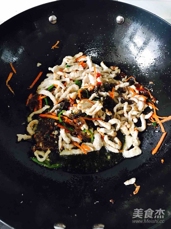 家常鱼香肉丝的做法步骤:8